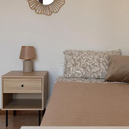 Tuscany Serenity - Chic Near Florence & The Mall Appartamento *
