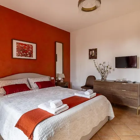 Tuscany Serenity - Chic Near Florence & The Mall